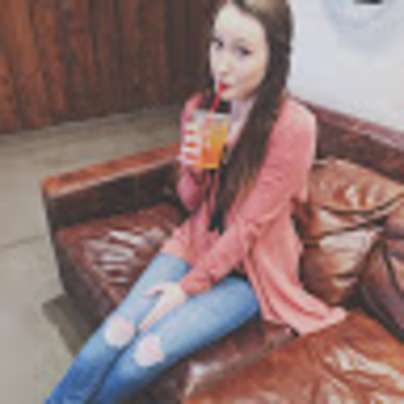 Meet your Posher, Sahara - Picture 1 of 1